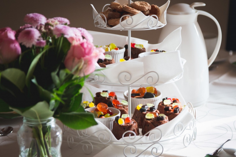 patisserie-PONTEVES-min_pastries_dessert_cake_food_confectionery_chocolate_snack_restaurant-726323